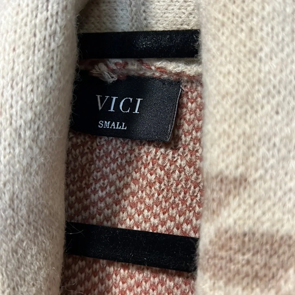 Cardigan - Picture 4 of 5